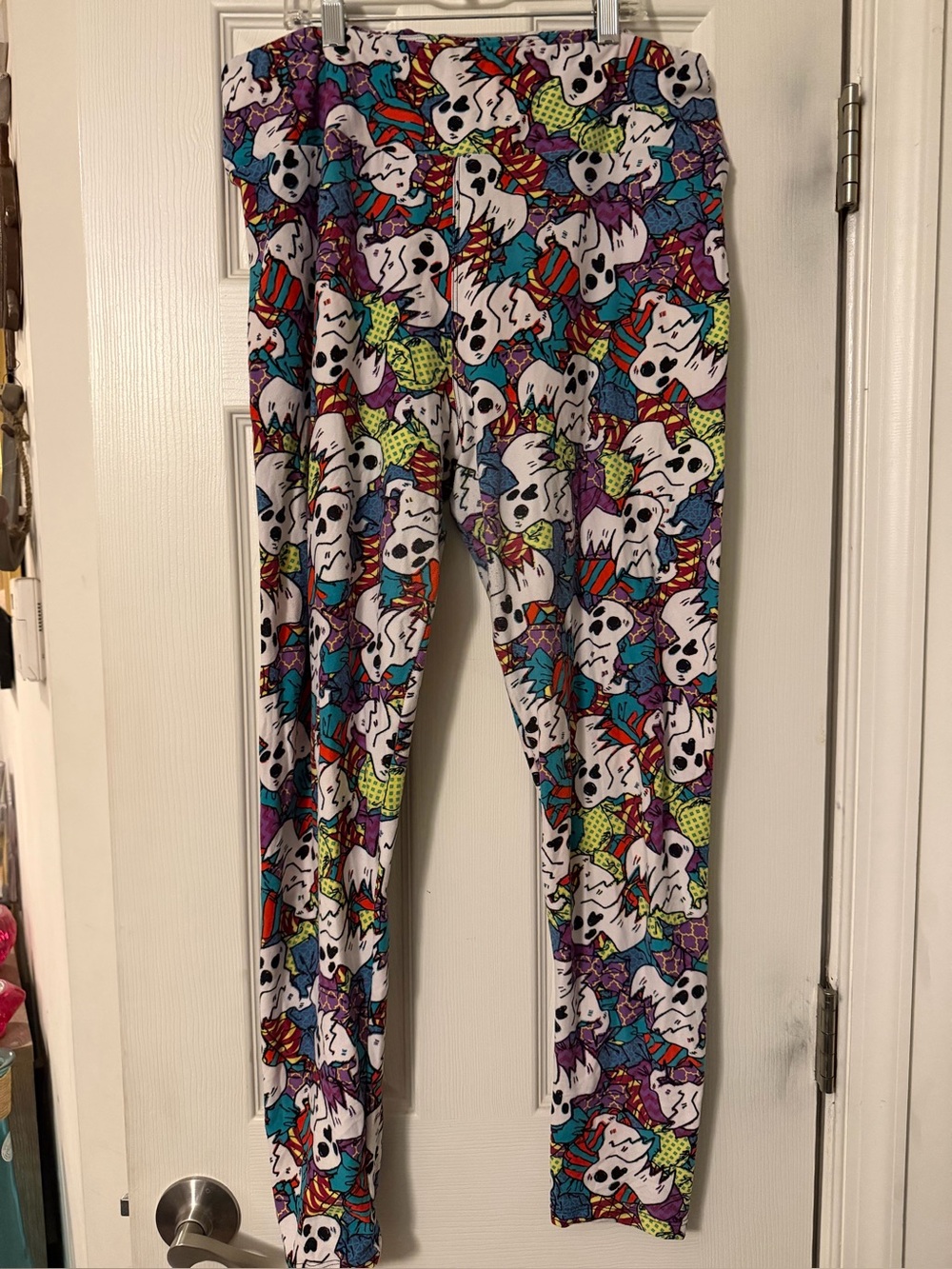 LuLaRoe Women’s Ghost Leggings in White, Black, Purple, Blue, Green, Red